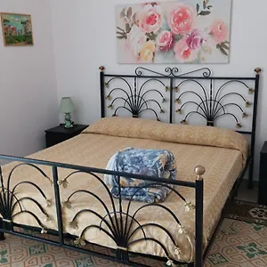 La Casa Fortunata , Napoli Italia
