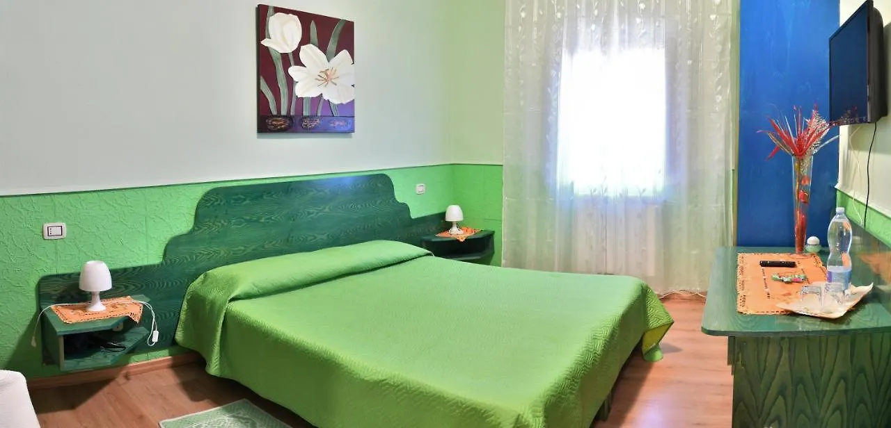 B&B Mitzixeddas Sa Domu De Braxia Màndas Bed & Breakfast