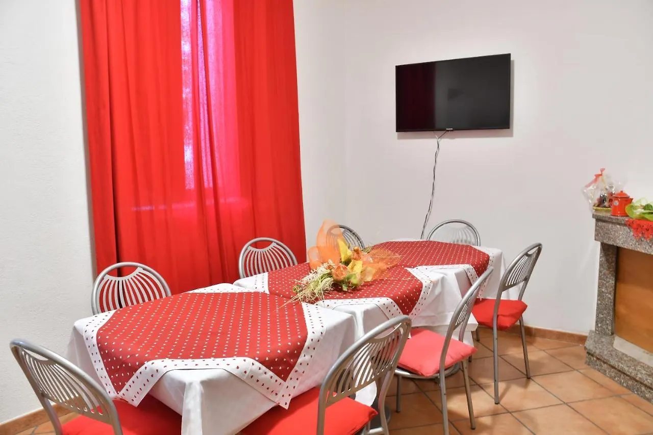 B&B Mitzixeddas Sa Domu De Braxia Màndas 0*,  Itálie
